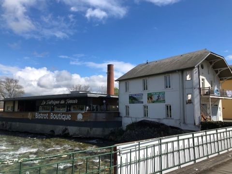 Fonds de commerce &agrave; vendre BAGNERES DE BIGORRE (65) 200000 65200 Bagneres de bigorre