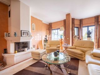  Maison � vendre 6 pi�ces 327 m�