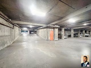 Parking / Garage � vendre 