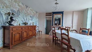  Maison � vendre 6 pi�ces 165 m�