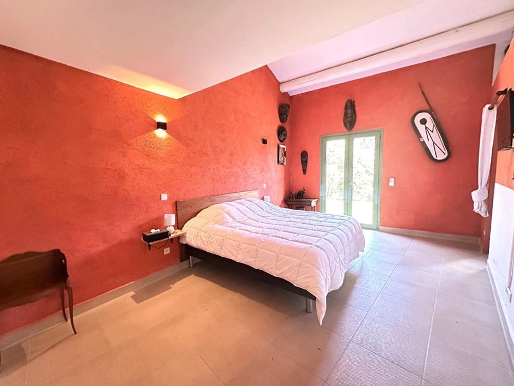 � vendre  Propri�t�/ch�teau Grans (13450)