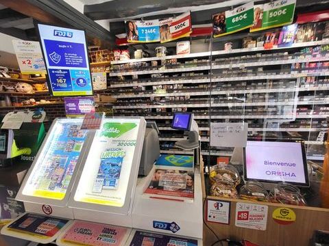 Bar Tabac FDJ PMU avec appartement 231000 72000 Le mans