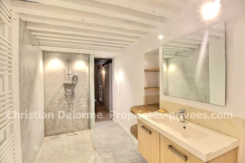 � vendre  Appartement Uz�s (30700)