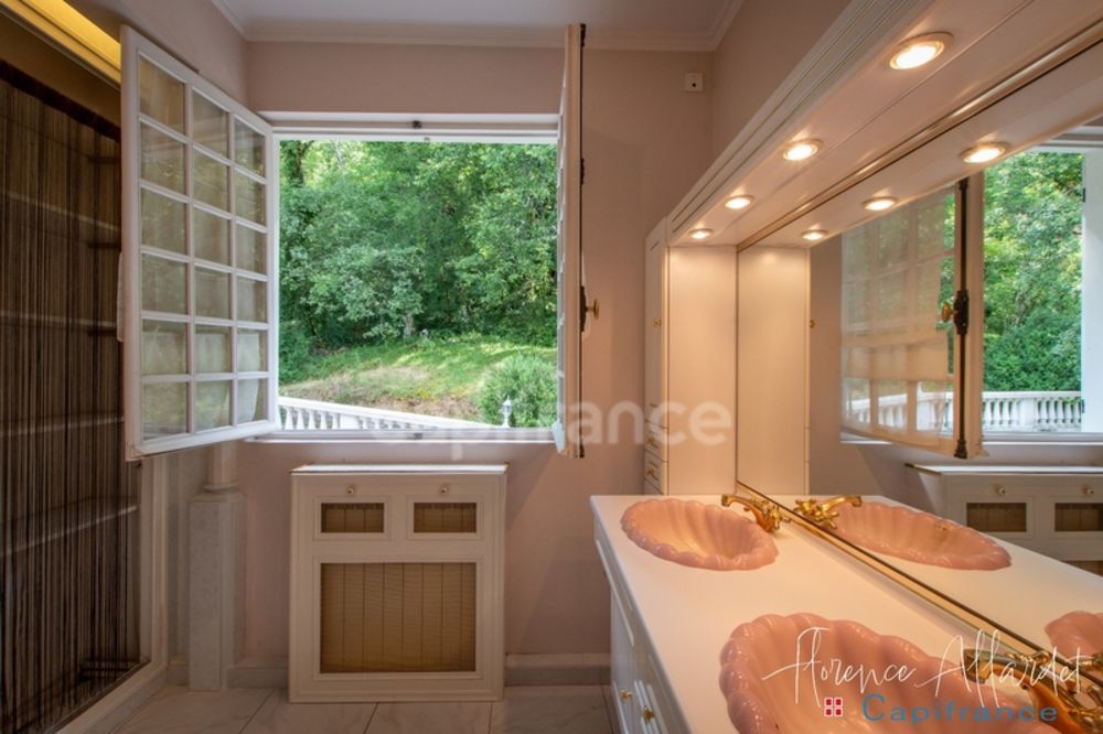 � vendre  Propri�t�/ch�teau Chindrieux (73310)