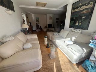  Maison � vendre 9 pi�ces 220 m�