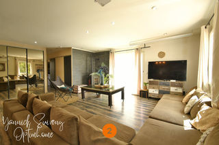  Immeuble � vendre 12 pi�ces 230 m�