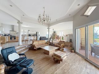  Maison � vendre 7 pi�ces 220 m�