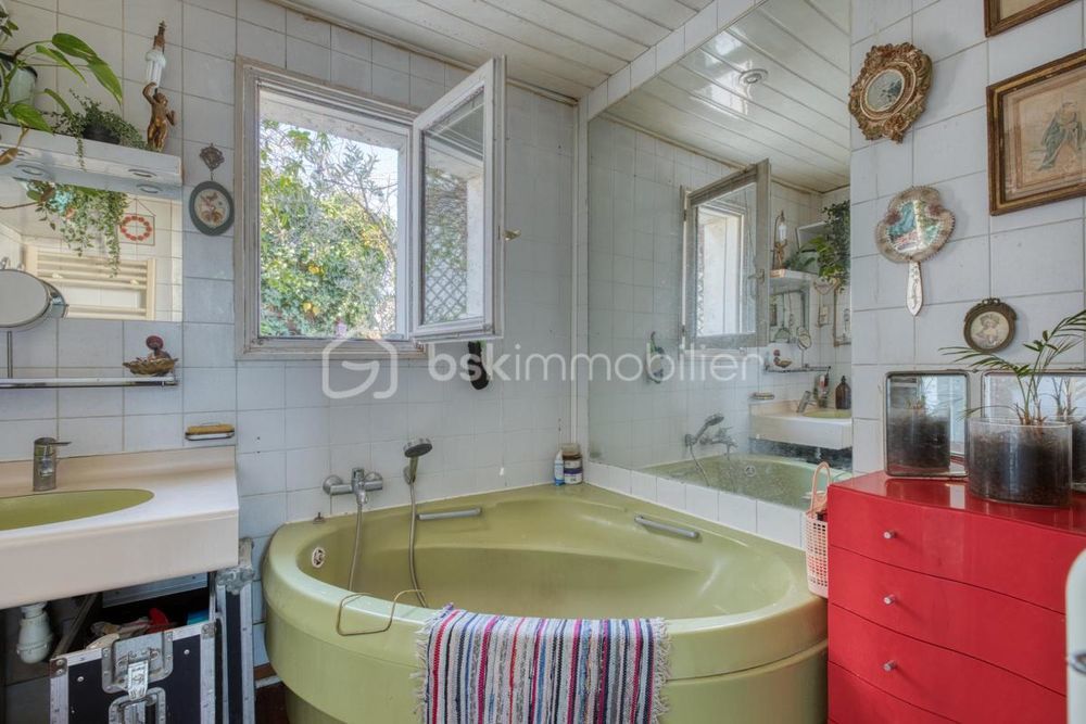 � vendre  Maison Les Lilas (93260)