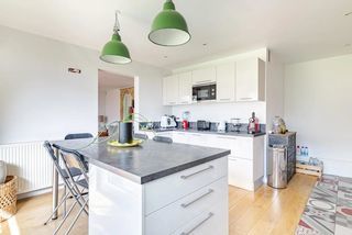  Appartement � vendre 3 pi�ces 83 m�