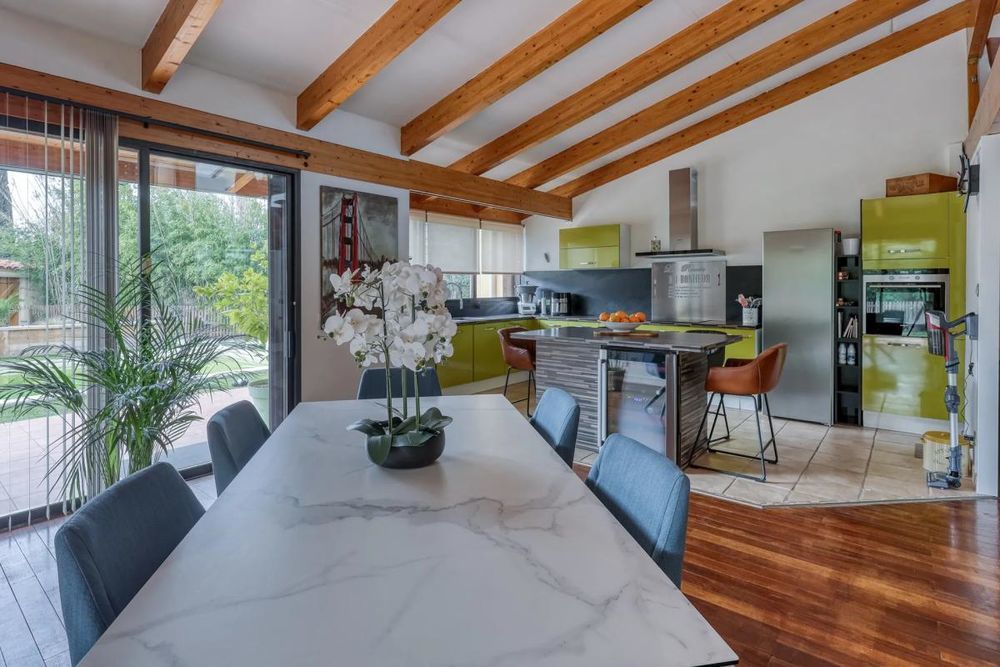 � vendre  Maison Aubagne (13400)