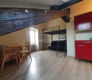  Immeuble � vendre 10 pi�ces 200 m�