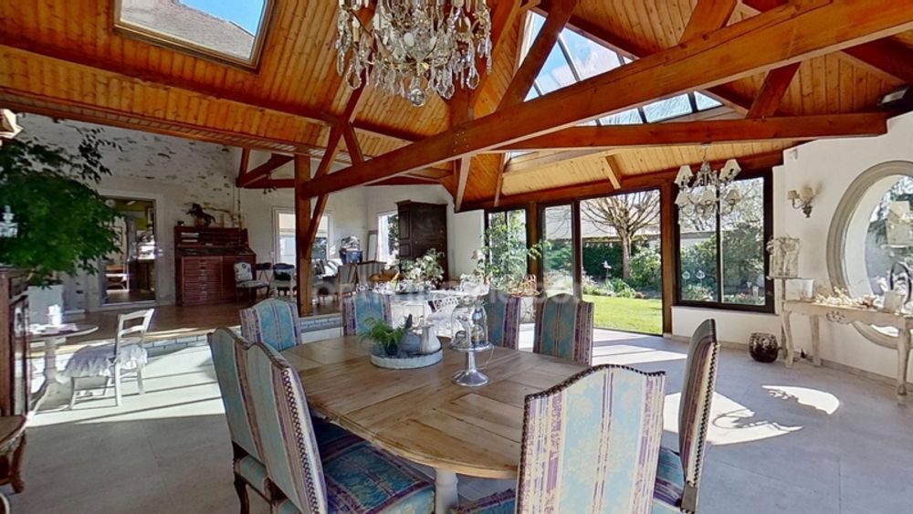 � vendre  Propri�t�/ch�teau Saint-Sim�on (77169)