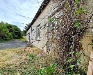  Immeuble � vendre 5 pi�ces 375 m�