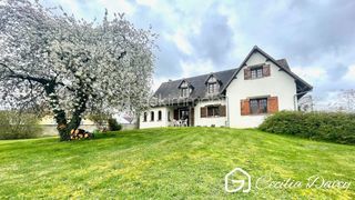  Maison � vendre 7 pi�ces 180 m�