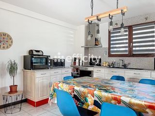  Appartement � vendre 3 pi�ces 75 m�