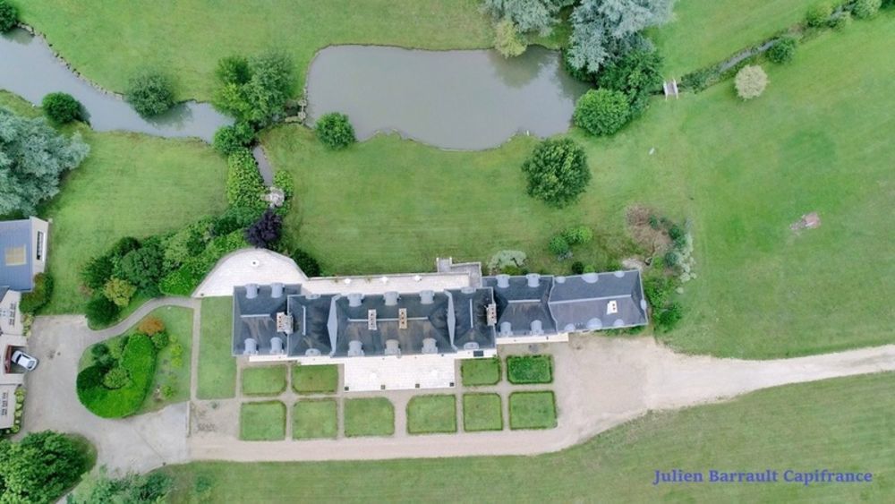 � vendre  Propri�t�/ch�teau Poitiers (86000)