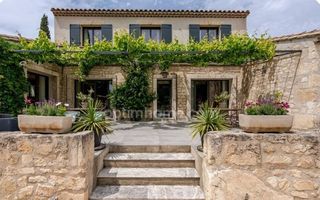  Maison � vendre 6 pi�ces 257 m�