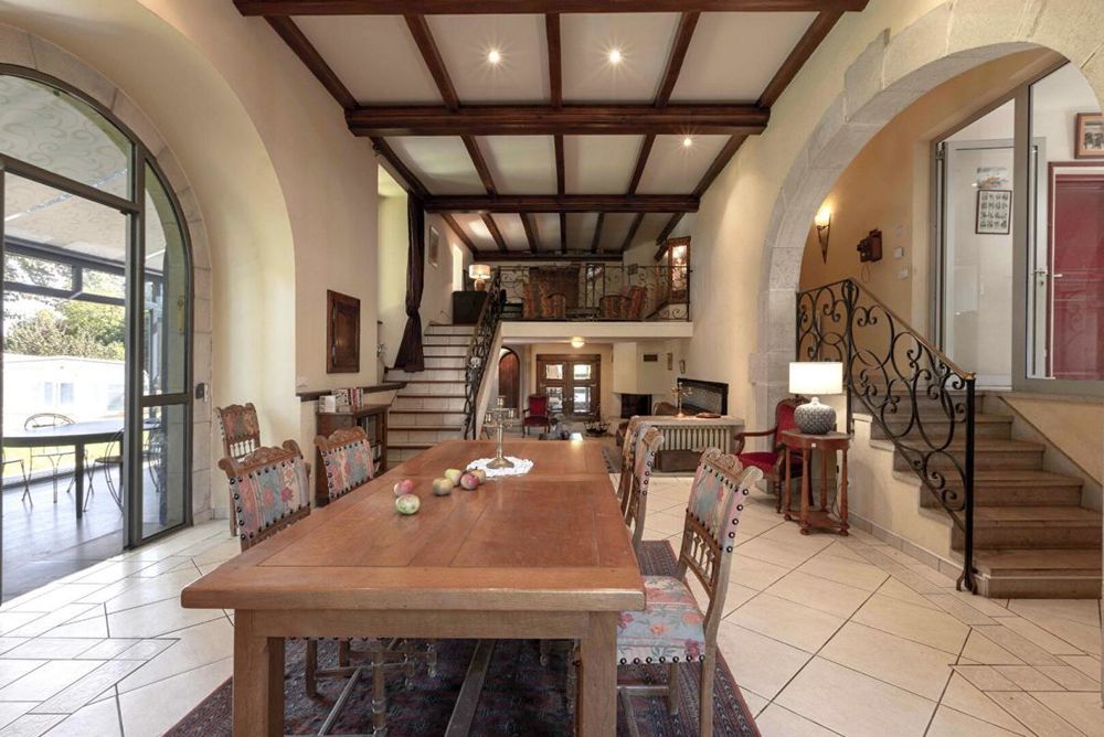 � vendre  Propri�t�/ch�teau Le Fied (39800)