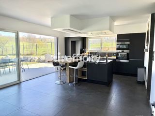  Villa � vendre 6 pi�ces 190 m�