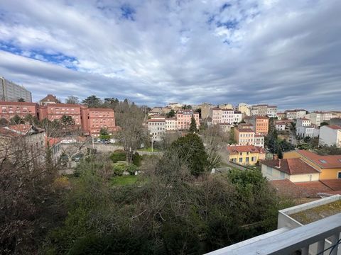  Appartement � vendre 4 pi�ces 82 m�