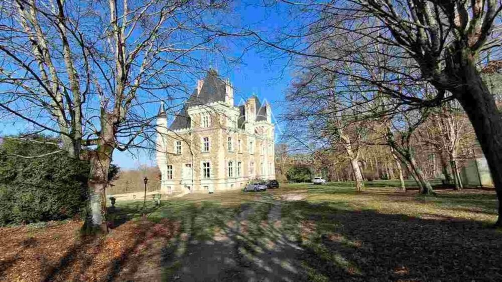 � vendre  Propri�t�/ch�teau Ch�teau-Gontier (53200)