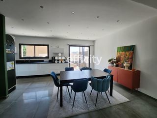  Maison � vendre 5 pi�ces 115 m�