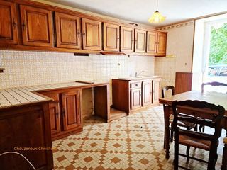  Maison � vendre 7 pi�ces 180 m�