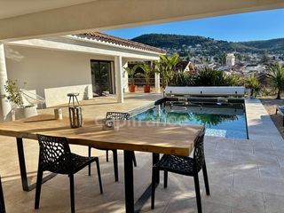  Villa � vendre 4 pi�ces 135 m�