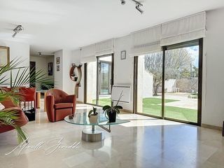  Maison � vendre 6 pi�ces 179 m�