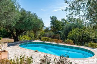  Maison � vendre 8 pi�ces 233 m�