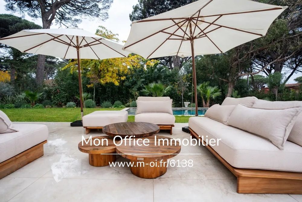 � vendre  Propri�t�/ch�teau Saint-Tropez (83990)