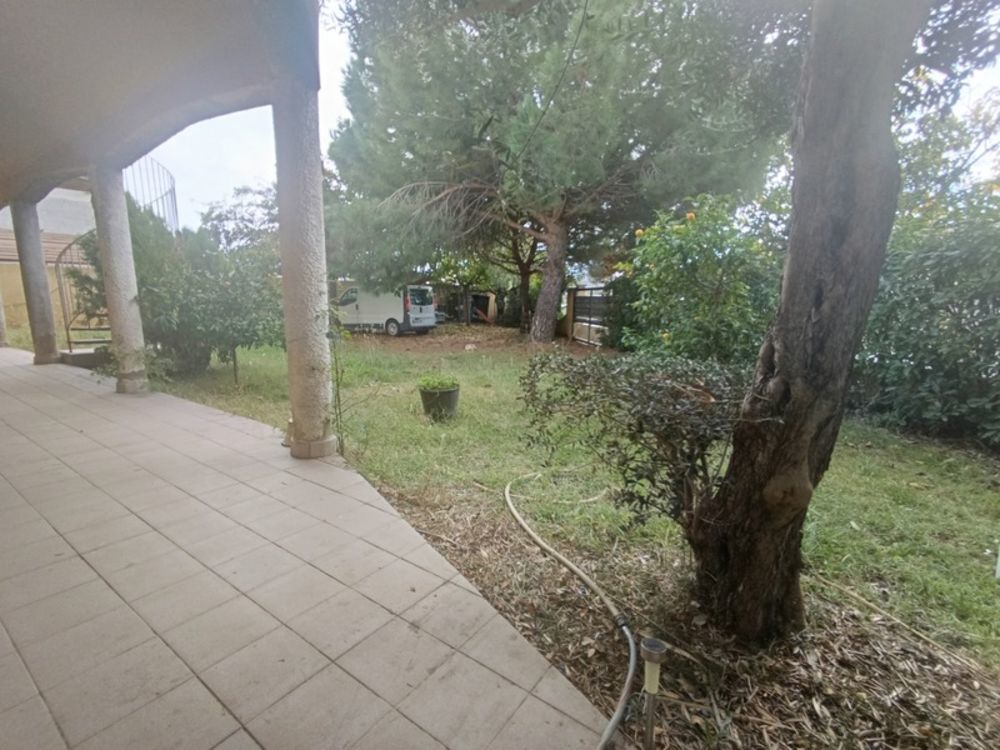 � vendre  Maison Vias (34450)