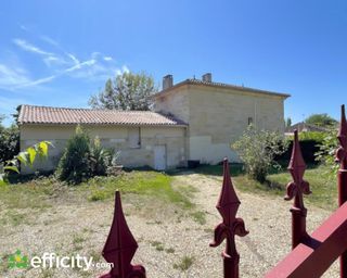  Propri�t�/ch�teau � vendre 6 pi�ces 130 m�