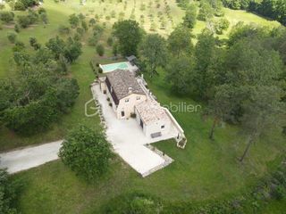  Propri�t�/ch�teau � vendre 4 pi�ces 105 m�