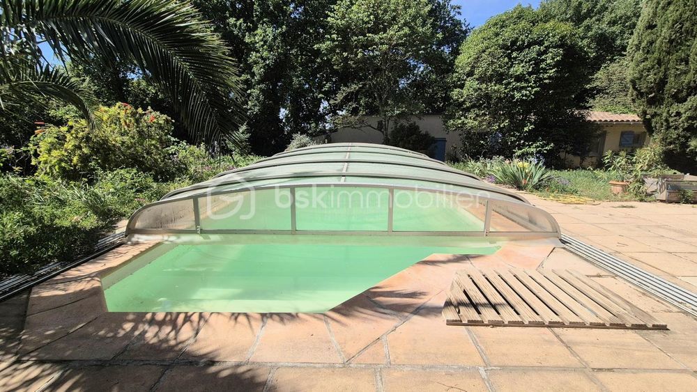 � vendre  Maison Cuers (83390)