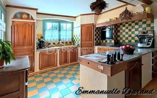  Ferme � vendre 8 pi�ces 240 m�