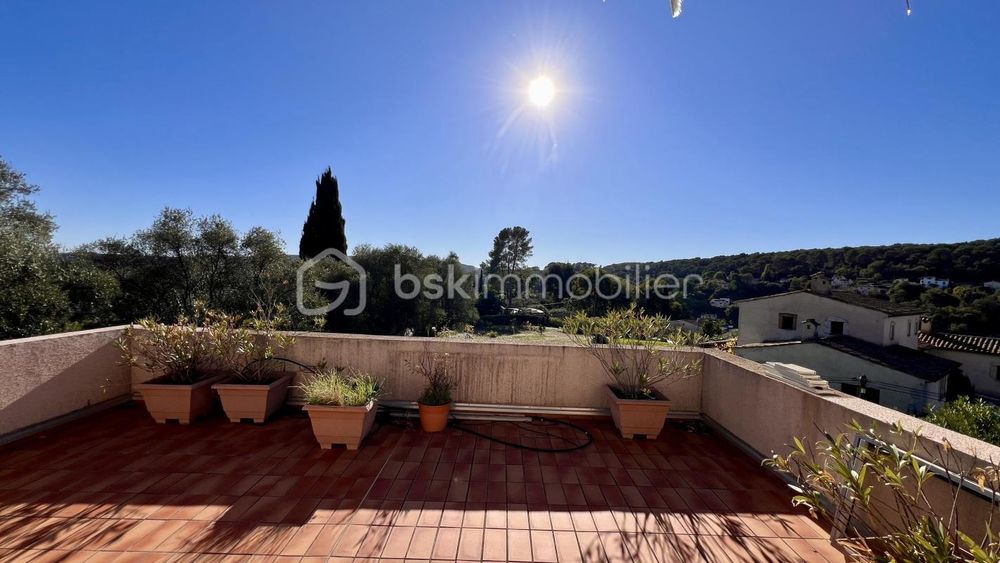 � vendre  Villa La Colle-sur-Loup (06480)