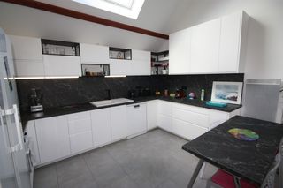  Appartement � vendre 4 pi�ces 85 m�