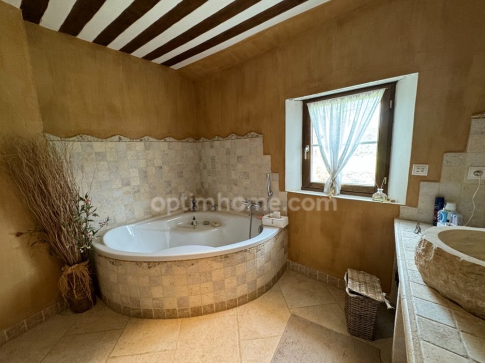 � vendre  Propri�t�/ch�teau Aiglun (04510)