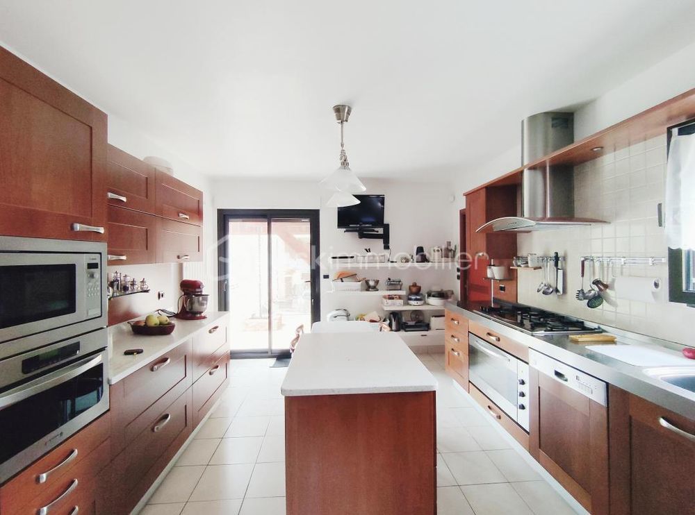 � vendre  Villa Gujan-Mestras (33470)