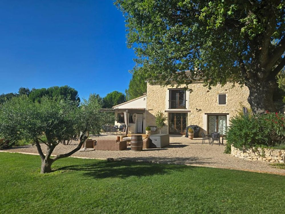 � vendre  Propri�t�/ch�teau Pernes-les-Fontaines (84210)