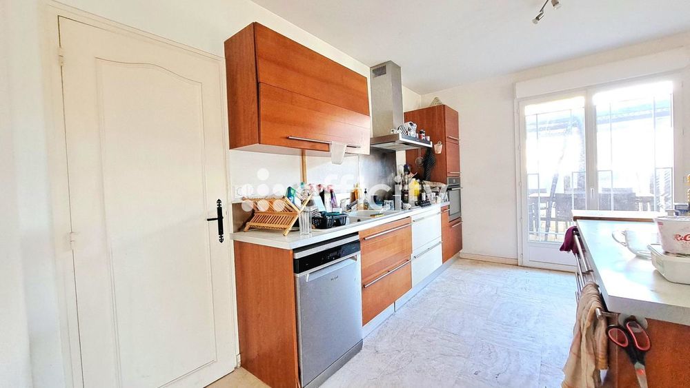 � vendre  Propri�t�/ch�teau L�ognan (33850)