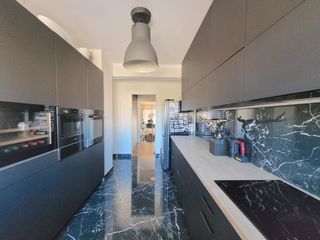  Appartement � vendre 5 pi�ces 166 m�