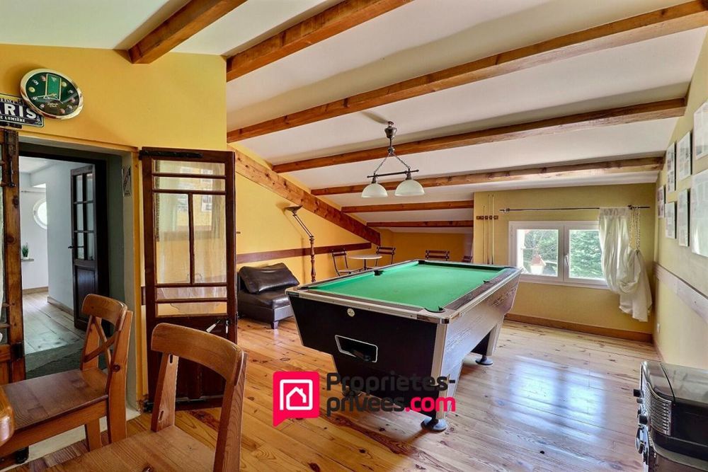 � vendre  Villa Uz�s (30700)