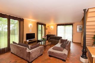  Propri�t�/ch�teau � vendre 8 pi�ces 280 m�