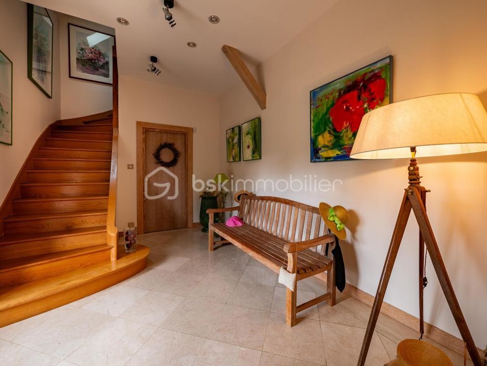 � vendre  Propri�t�/ch�teau Maillot (89100)