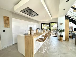  Villa � vendre 7 pi�ces 223 m�