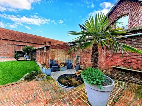   Corps de ferme r�nov� � Charme de l'ancien et confort moderne BUCQUOY (62) Ferme - 6 pi�ce(s) - 274 m�