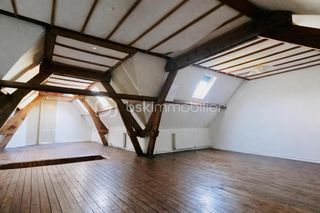  Maison � vendre 10 pi�ces 220 m�