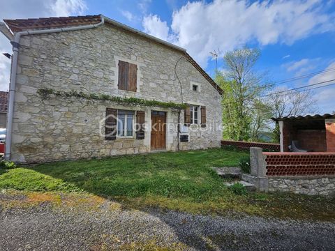   Maison de campagne en pierre et chalet avec vue Maison - 4 pi�ce(s) - 135 m�
